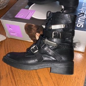 DKNY COMBAT BOOTIES-Womens